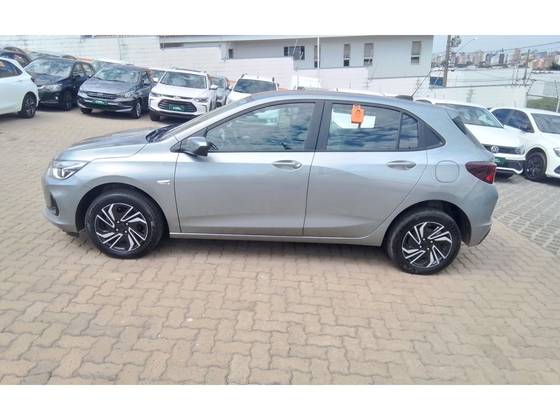 CHEVROLET ONIX 1.0 TURBO FLEX LT MANUAL